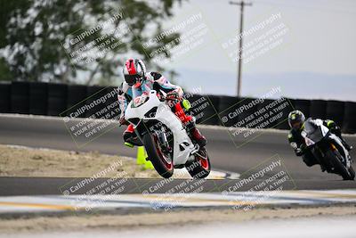 media/Apr-18-2025-TrackDaz (Fri) [[45f5874c44]]/A Group/Session 3 (Turn 6 - Outside)/